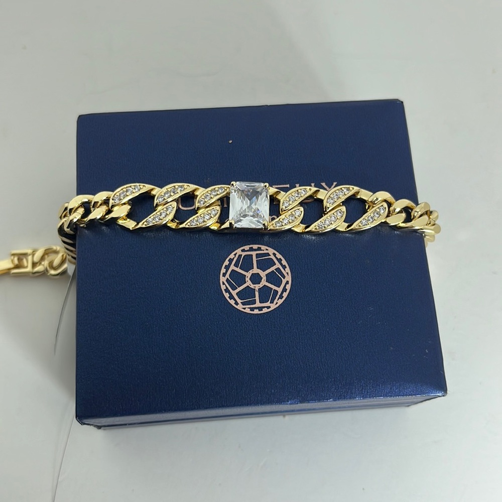 GOLD LAMINATED women’s‎ bracelet long 7”